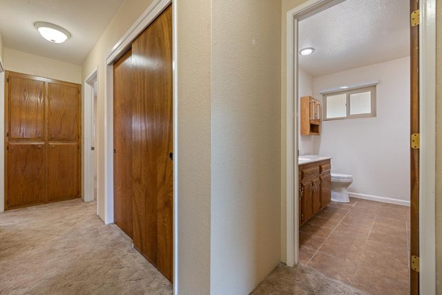 14901 Pueblo Dr, Manteca, CA 95336
