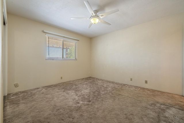 14901 Pueblo Dr, Manteca, CA 95336