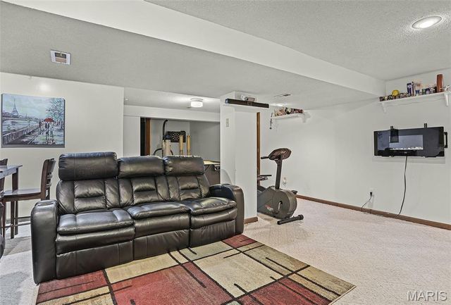 3237 Eastridge Drive, Shiloh, IL 62221