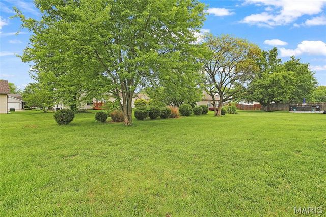 3237 Eastridge Drive, Shiloh, IL 62221