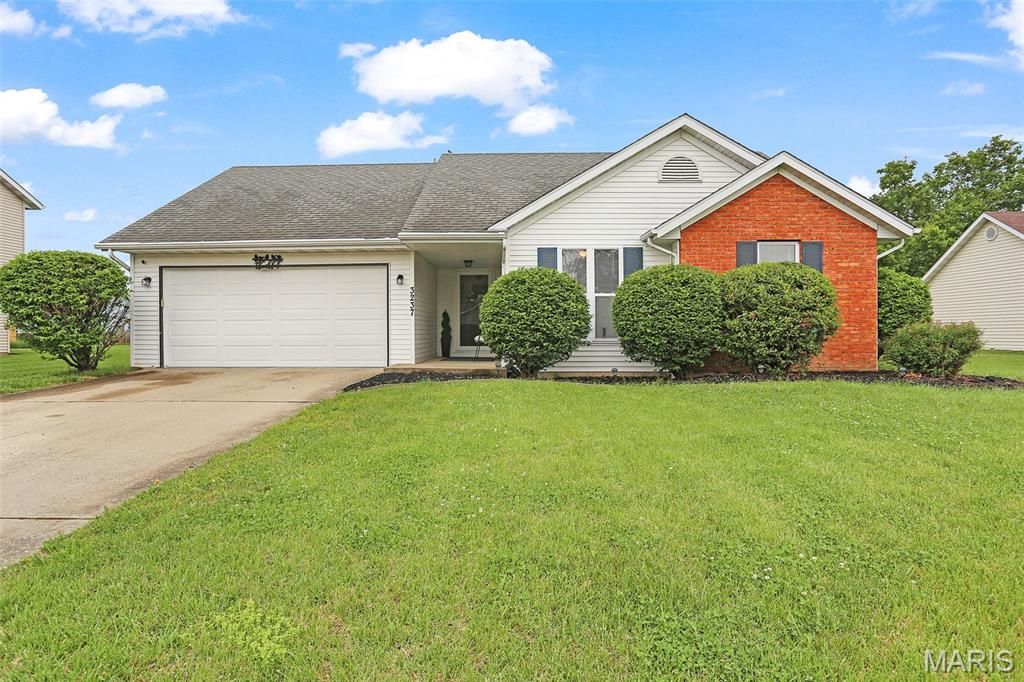 3237 Eastridge Drive, Shiloh, IL 62221
