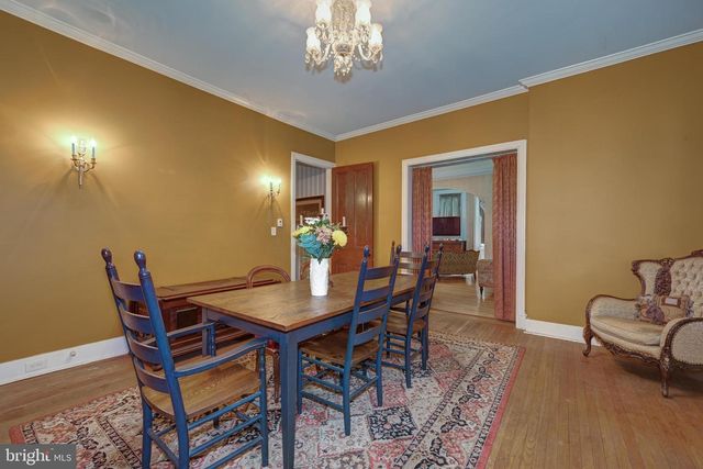705 WOODLANE RD, Beverly, NJ 08010