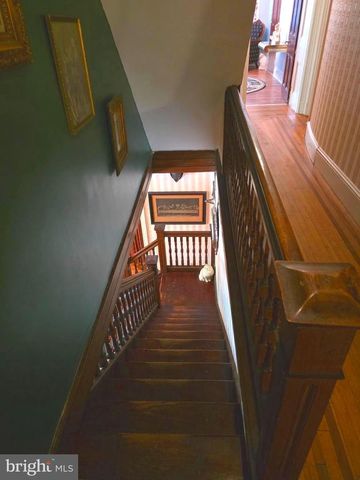 705 WOODLANE RD, Beverly, NJ 08010