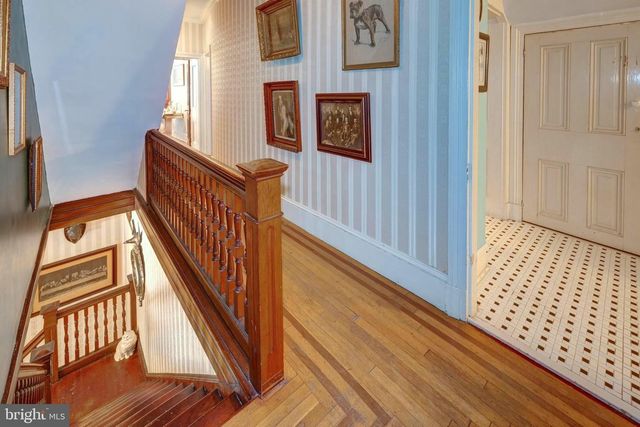 705 WOODLANE RD, Beverly, NJ 08010