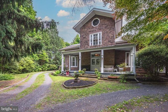 705 WOODLANE RD, Beverly, NJ 08010