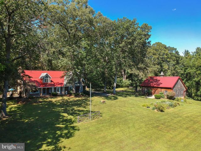 18603 FALLS RD, Hampstead, MD 21074