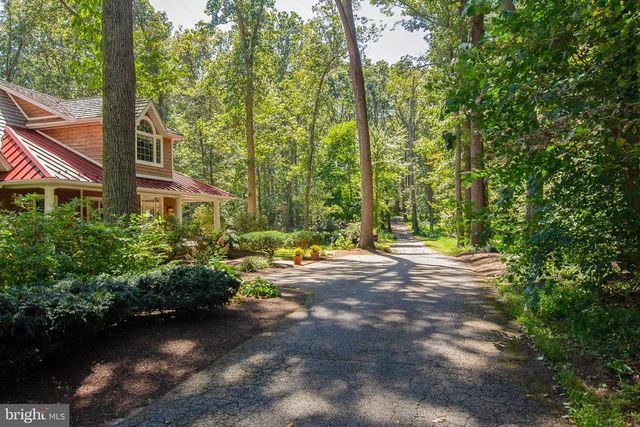 18603 FALLS RD, Hampstead, MD 21074