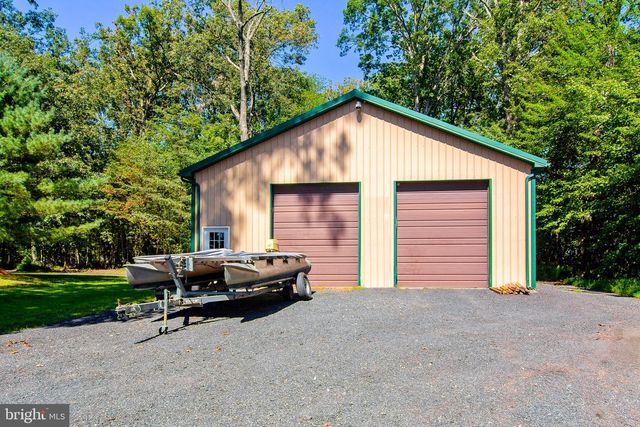 18603 FALLS RD, Hampstead, MD 21074
