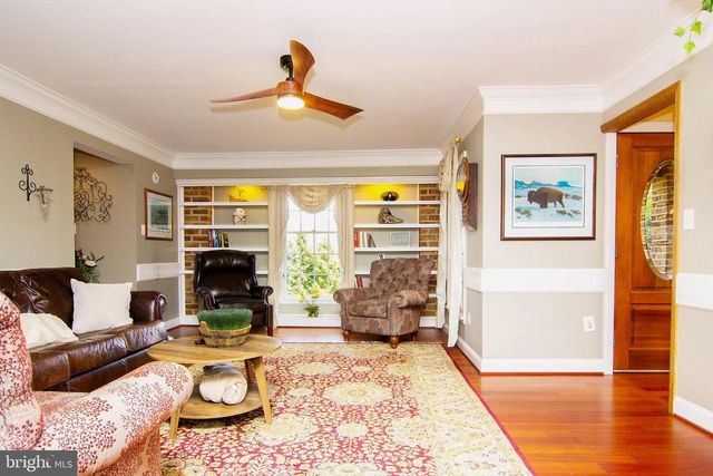 18603 FALLS RD, Hampstead, MD 21074