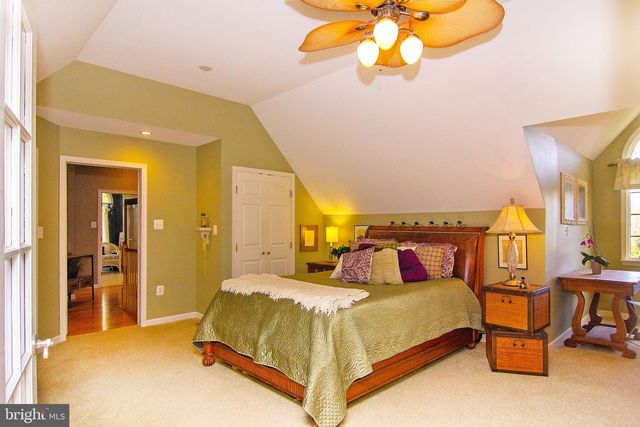 18603 FALLS RD, Hampstead, MD 21074