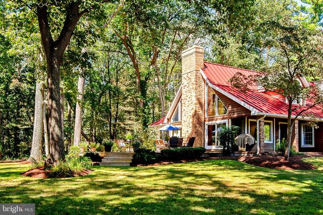 18603 FALLS RD, Hampstead, MD 21074