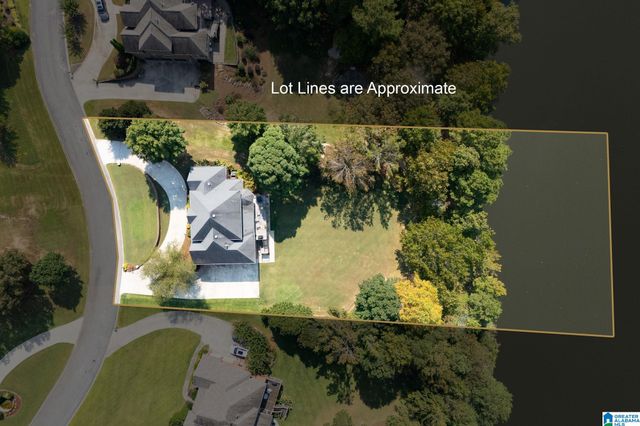 8474 CARRINGTON LAKE COVE, Trussville, AL 35173