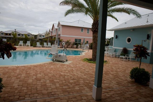 104 Parrotfish Lane 101, Merritt Island, FL 32953