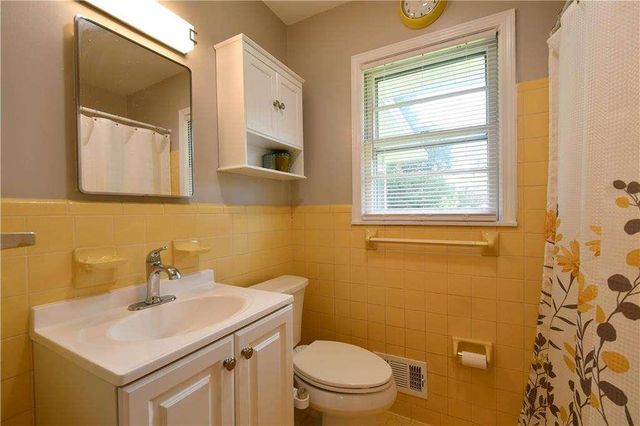 2877 Cartwright Drive, Decatur, GA 30033