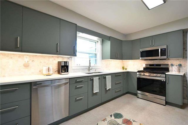 2877 Cartwright Drive, Decatur, GA 30033