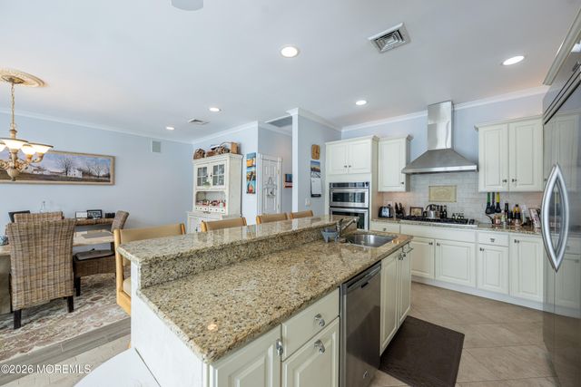 305 Aldo Drive, Toms River, NJ 08753