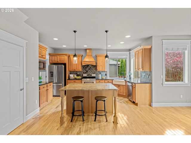 922 Goff Rd, Forest Grove, OR 97116