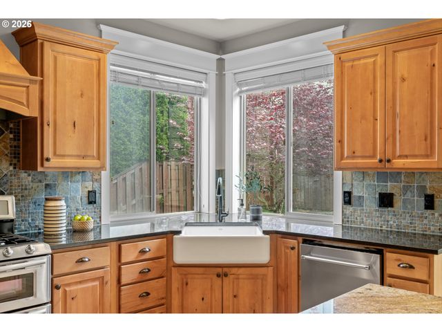 922 Goff Rd, Forest Grove, OR 97116
