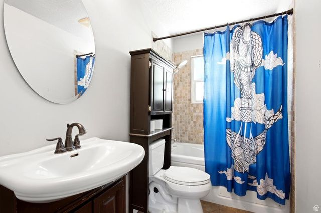 462 W 2225 S, Clearfield, UT 84015