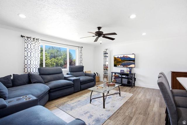 462 W 2225 S, Clearfield, UT 84015