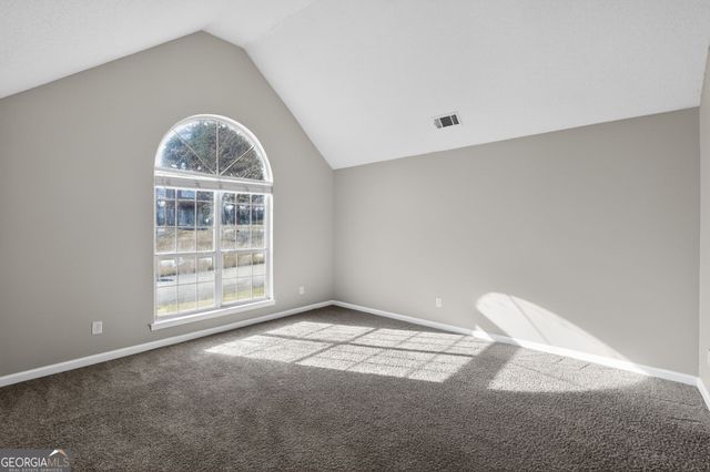 6436 Valerie Bluff, Lithonia, GA 30058