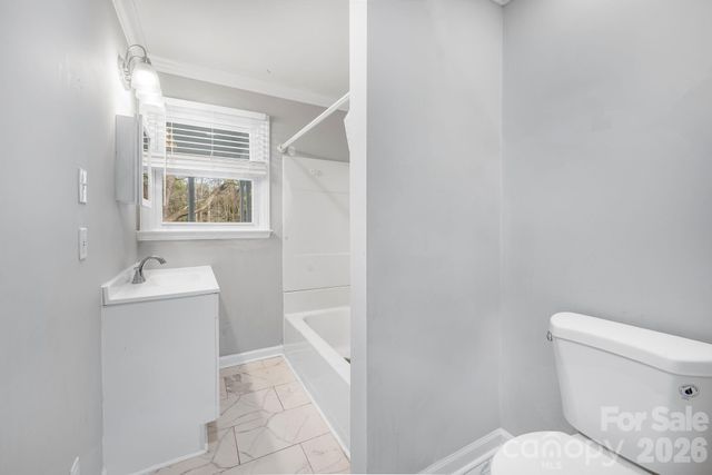 2447 Old NC 27 Highway 10, Mount Holly, NC 28120