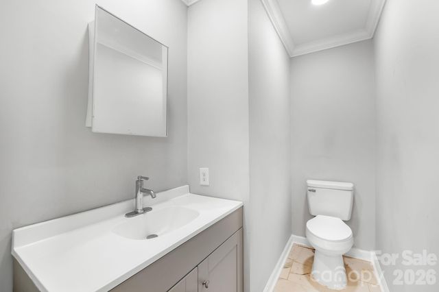 2447 Old NC 27 Highway 10, Mount Holly, NC 28120