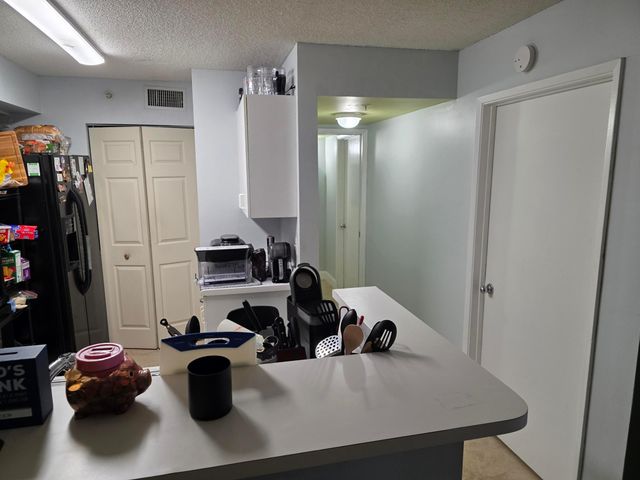 7824 SONOMA SPRINGS Circle 104, Lake Worth, FL 33463