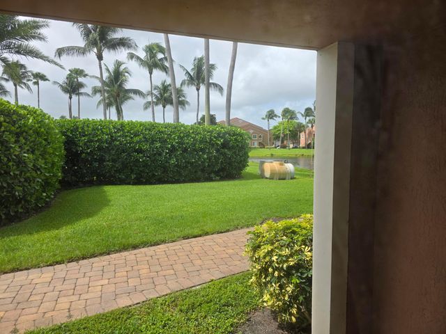 7824 SONOMA SPRINGS Circle 104, Lake Worth, FL 33463