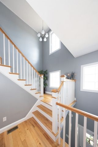 27 Pouts Lane 27, Uxbridge, MA 01569
