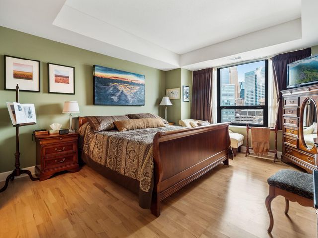 500 E Grant Street 810, Minneapolis, MN 55404