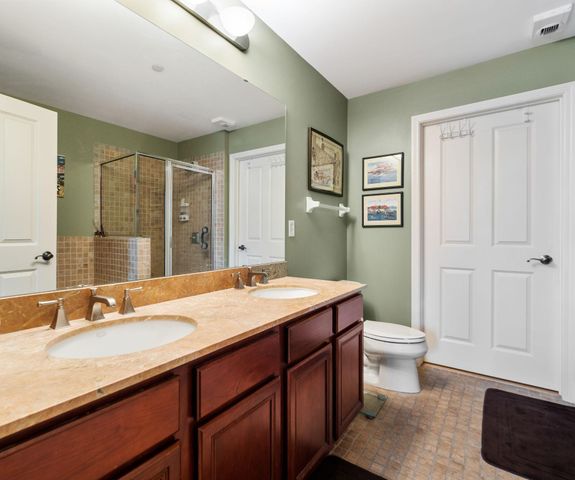 500 E Grant Street 810, Minneapolis, MN 55404