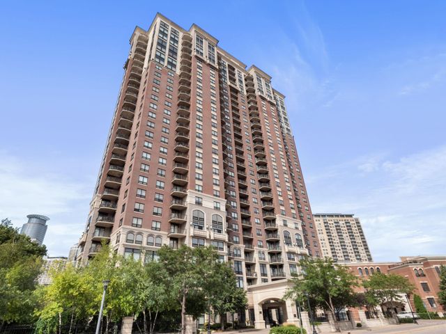 500 E Grant Street 810, Minneapolis, MN 55404