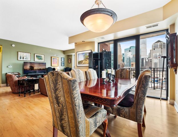 500 E Grant Street 810, Minneapolis, MN 55404