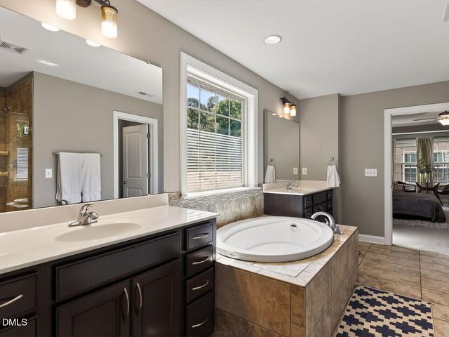 704 Wildwood Farm Way, Holly Springs, NC 27540