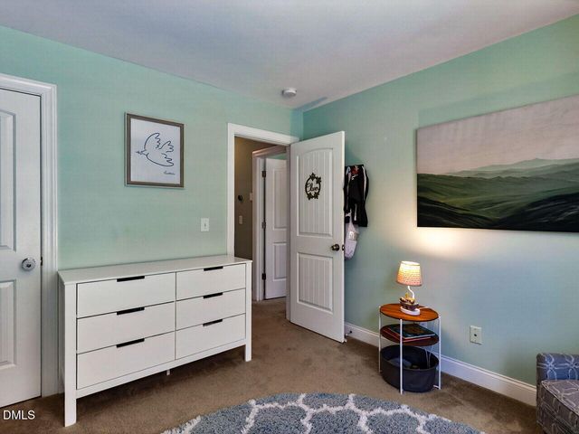 704 Wildwood Farm Way, Holly Springs, NC 27540