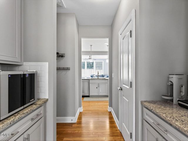 704 Wildwood Farm Way, Holly Springs, NC 27540