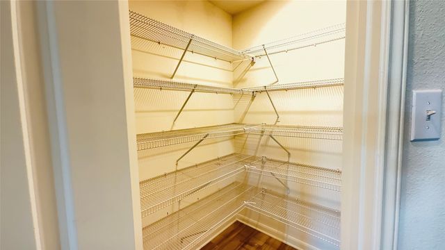 2037 Delta Downs Drive, Seagoville, TX 75159