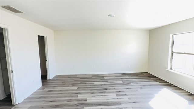 2037 Delta Downs Drive, Seagoville, TX 75159