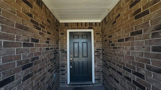 2037 Delta Downs Drive, Seagoville, TX 75159