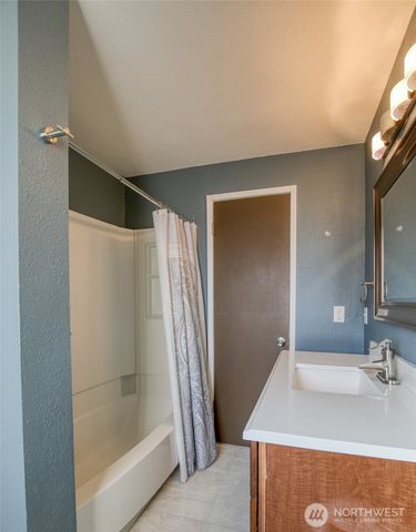 45 Baretich Road, Aberdeen, WA 98520