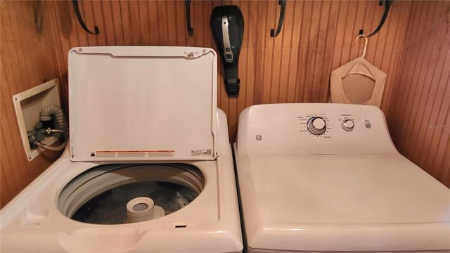 2096 HUNTER ROAD, Okeechobee, FL 34974