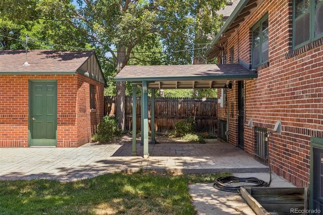 2277 Ivanhoe Street, Denver, CO 80207