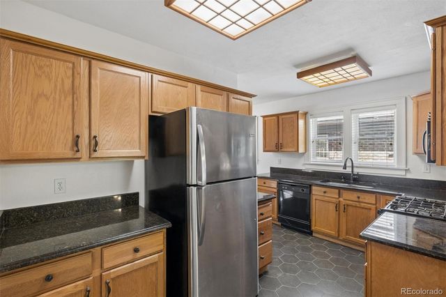 2277 Ivanhoe Street, Denver, CO 80207