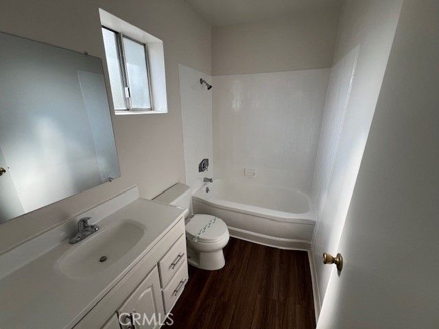 869 N Mallard 1, Orange, CA 92867