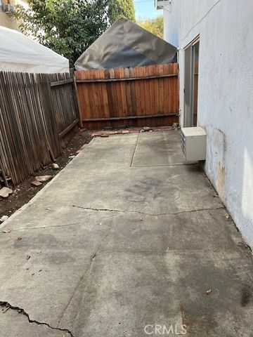 869 N Mallard 1, Orange, CA 92867