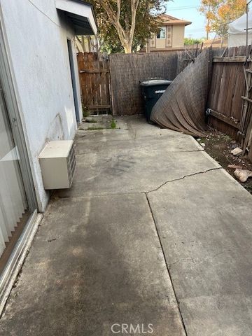 869 N Mallard 1, Orange, CA 92867