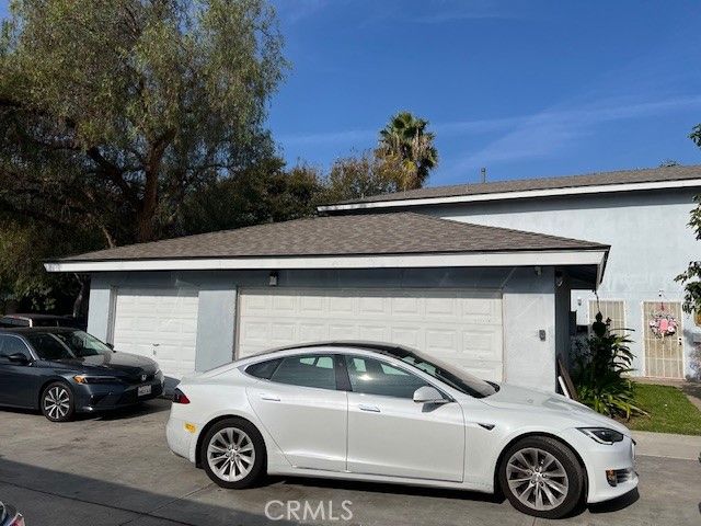 869 N Mallard 1, Orange, CA 92867