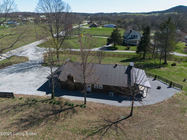 8743 KY-52, Loretto, KY 40037