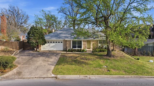 7816 E 58th Street, Tulsa, OK 74145